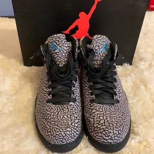 Air Jordan retro 4